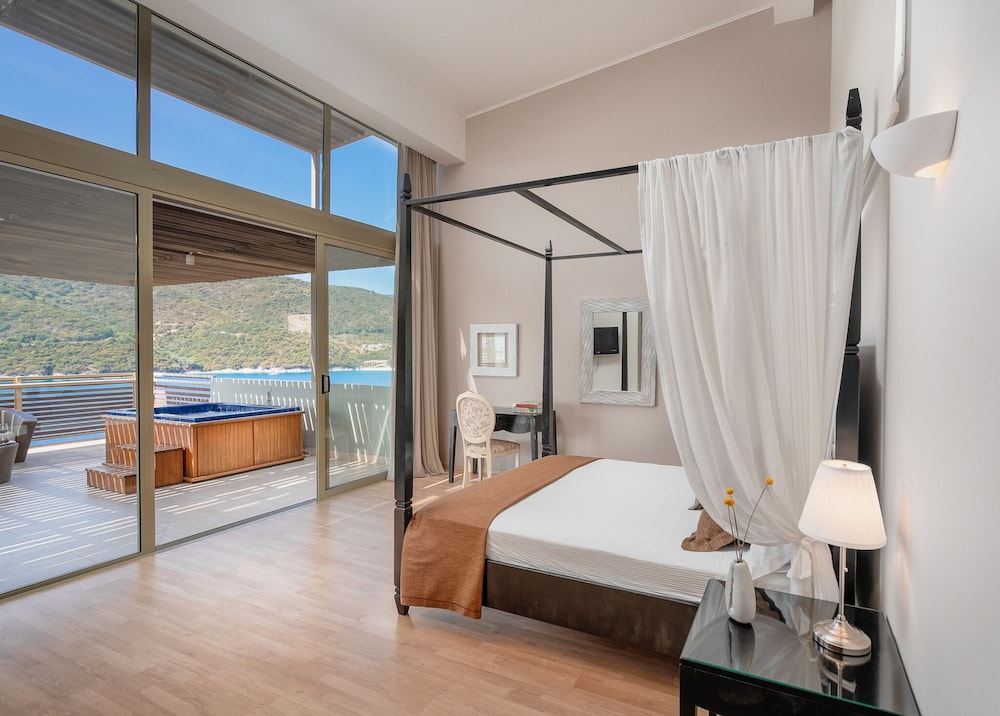 

Roma - Sivota - San Nicolas Resort Hotel