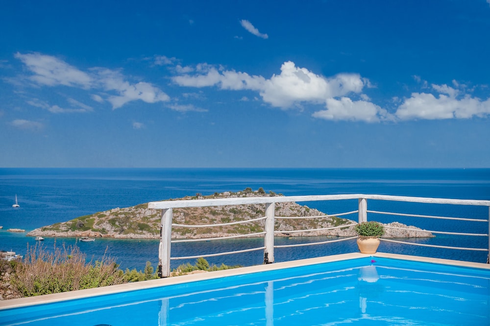 

Napoli - Koríthion - Orfos Villas