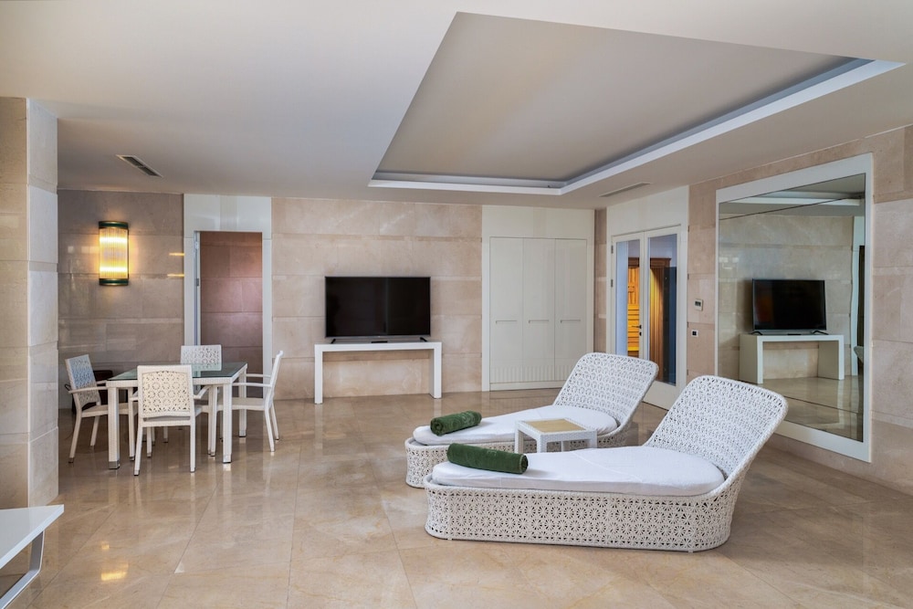 

Roma - Torba - Hillstone Bodrum Hotel & Spa