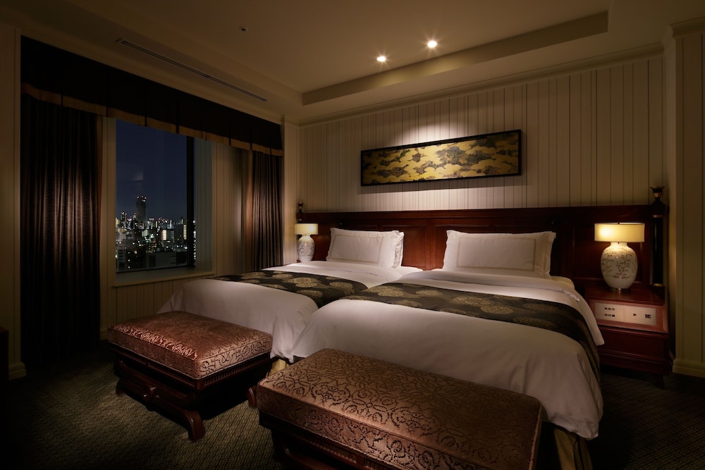 

Palermo - Tokyo - Hotel Chinzanso Tokyo