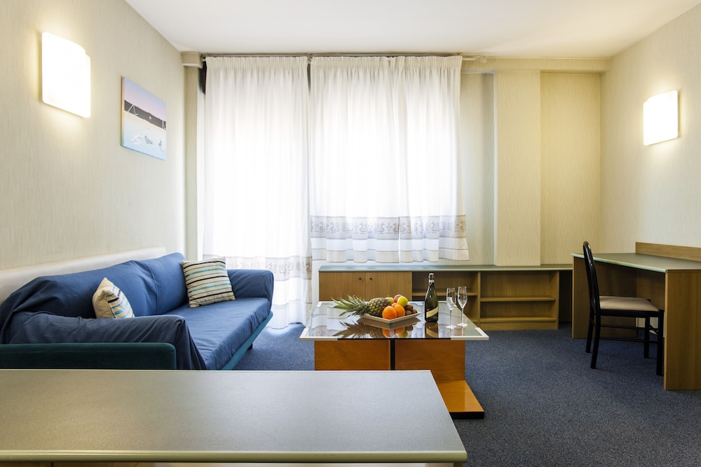 

Bologna - Sìnnai - Best Western Hotel Residence Italia