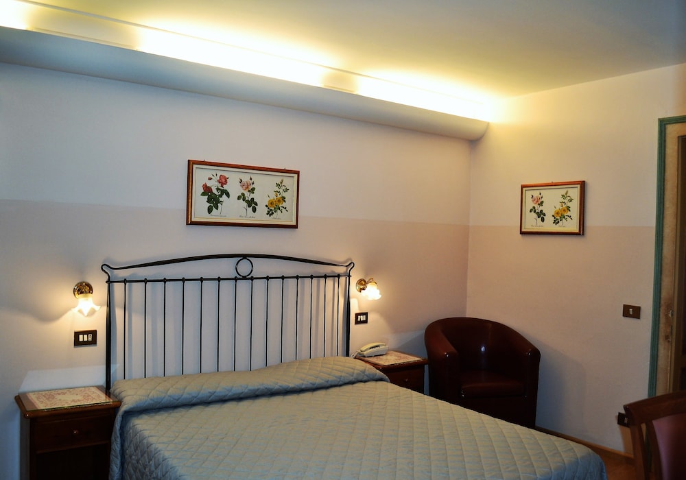 

Napoli - Cortina d'Ampezzo - Hotel Serena