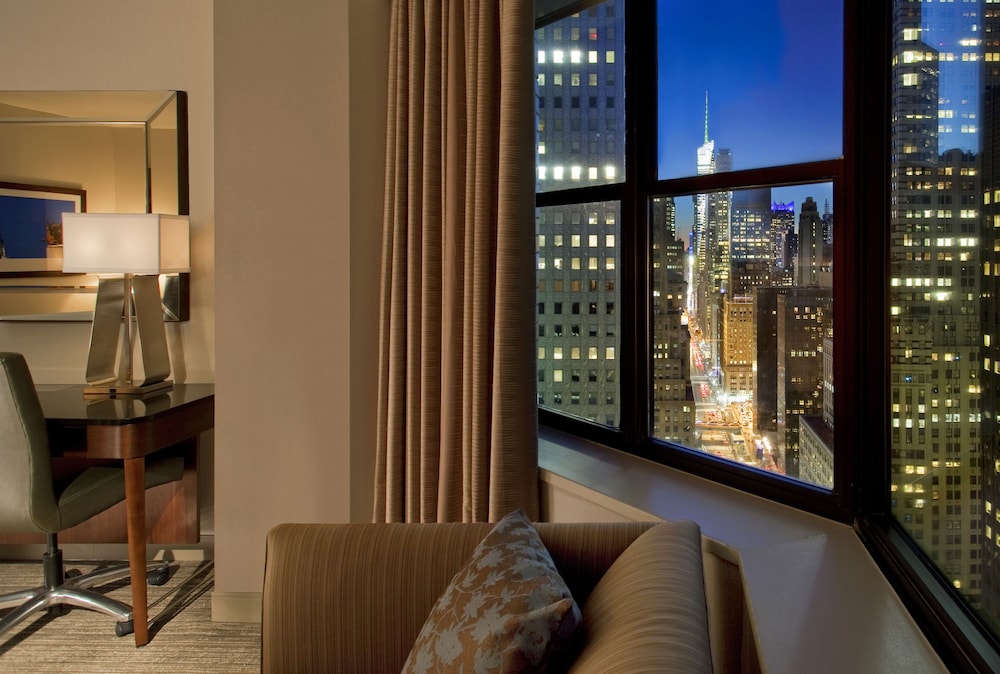 

Napoli - New York - Aeroporto La Guardia - The Westin New York Grand Central