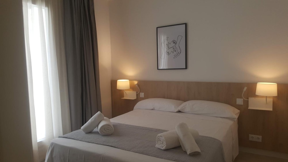 

Roma - Mahon - Hotel Victori