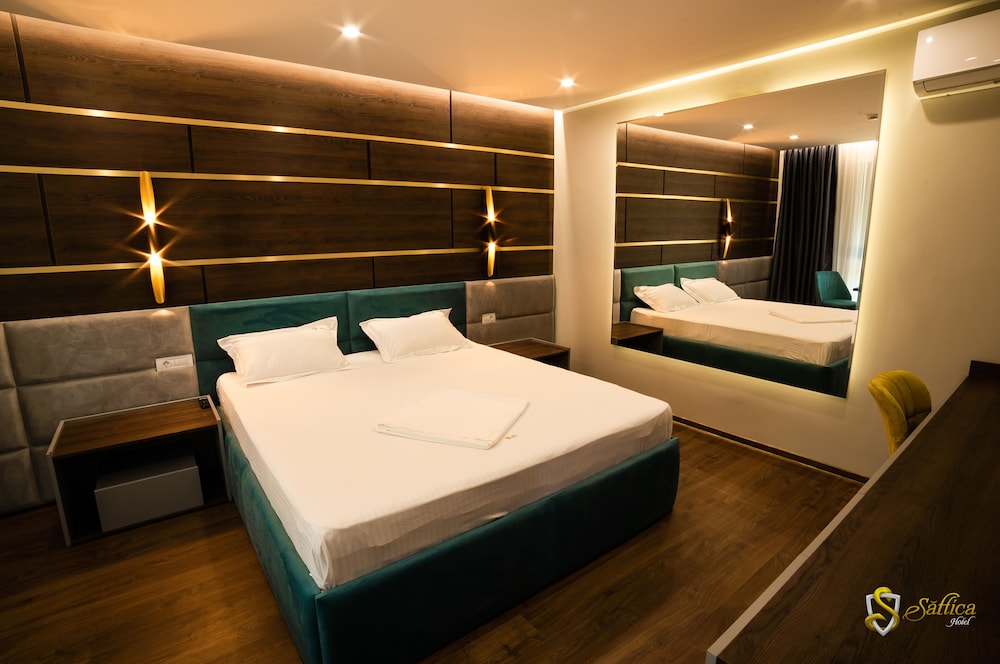 

Roma - Otopeni - Hotel Saftica