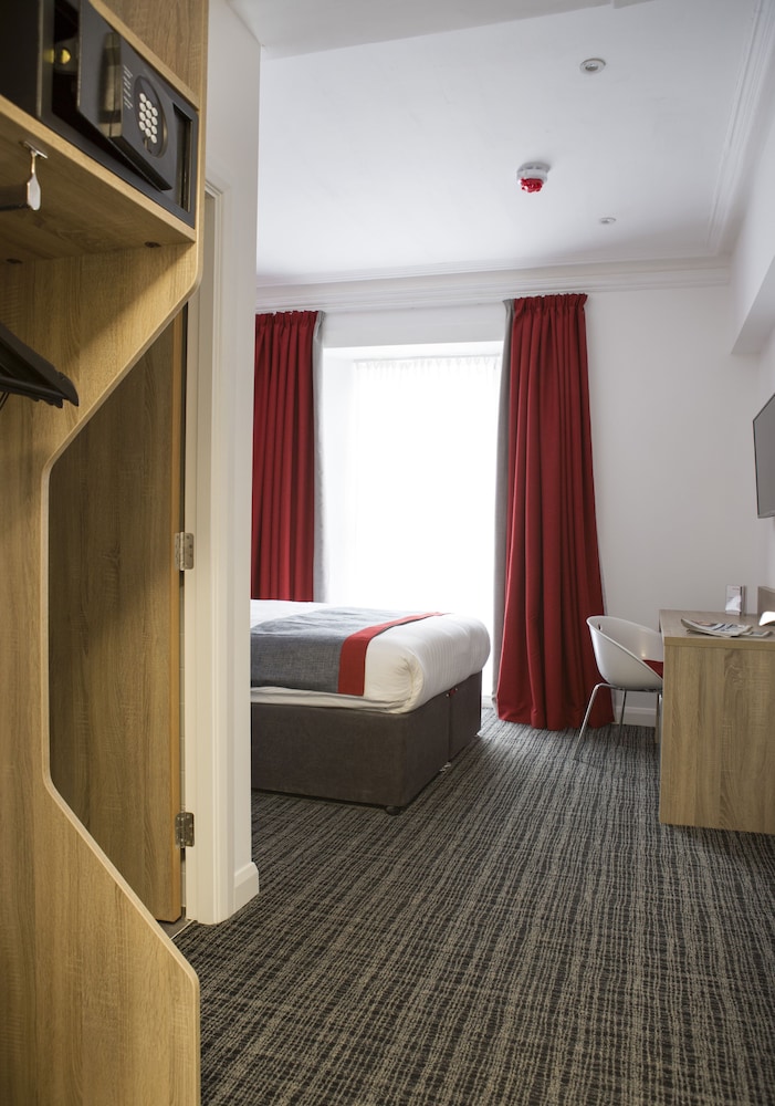 

Roma - Leith - Cityroomz Edinburgh