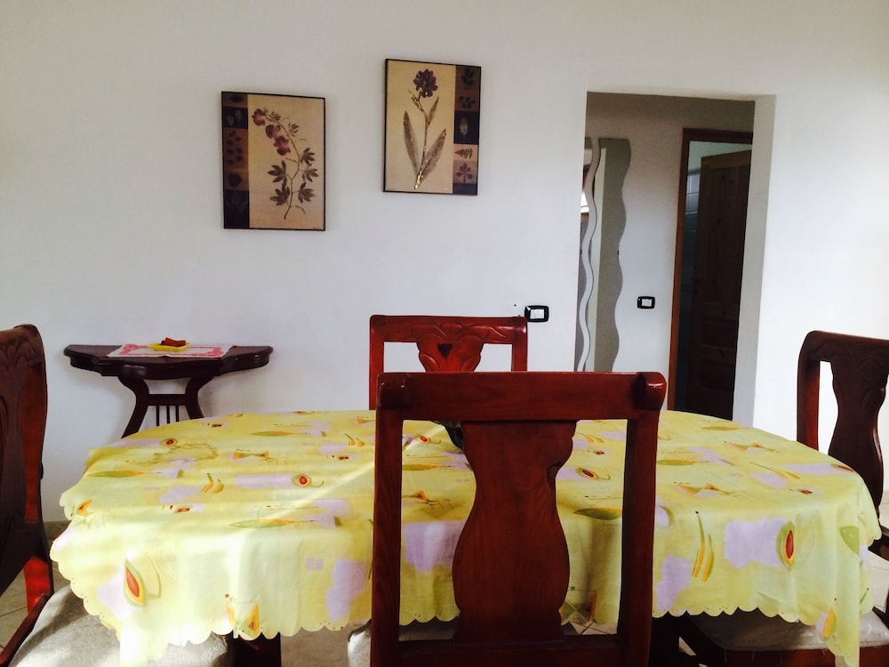 

Bari - Boca Chica - Hotel Villa Capri Salon & SPA