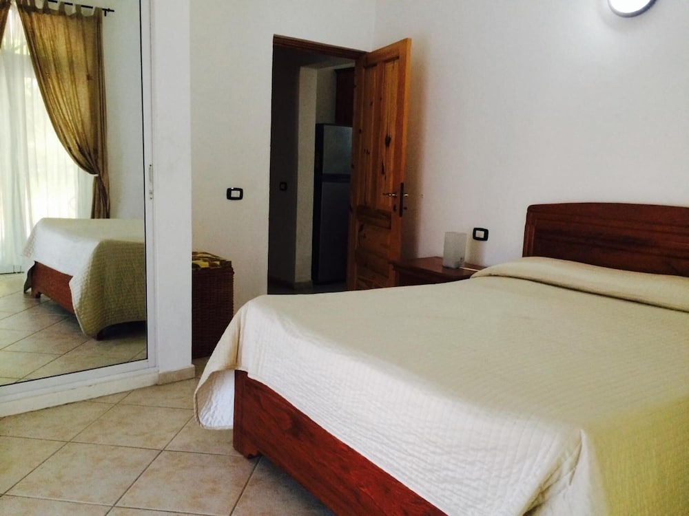 

Roma - Boca Chica - Hotel Villa Capri Salon & SPA