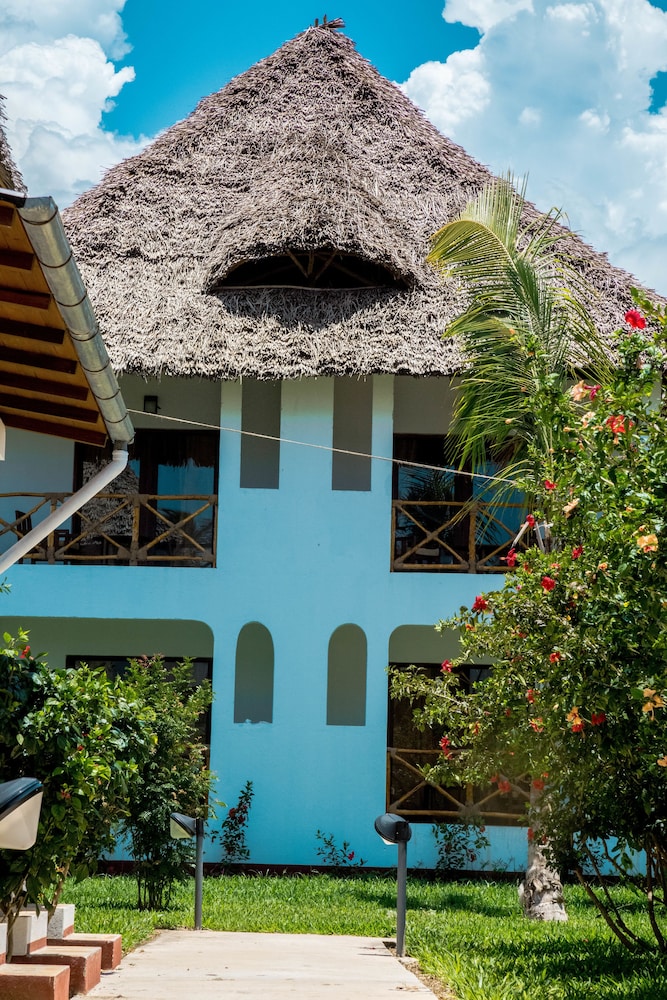 

Palermo - Pongwe, Zanzibar - Jaz Adonia Beach Resort