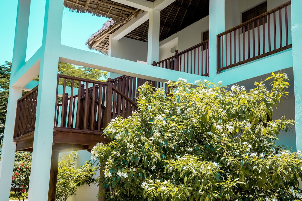 

Napoli - Pongwe, Zanzibar - Jaz Adonia Beach Resort