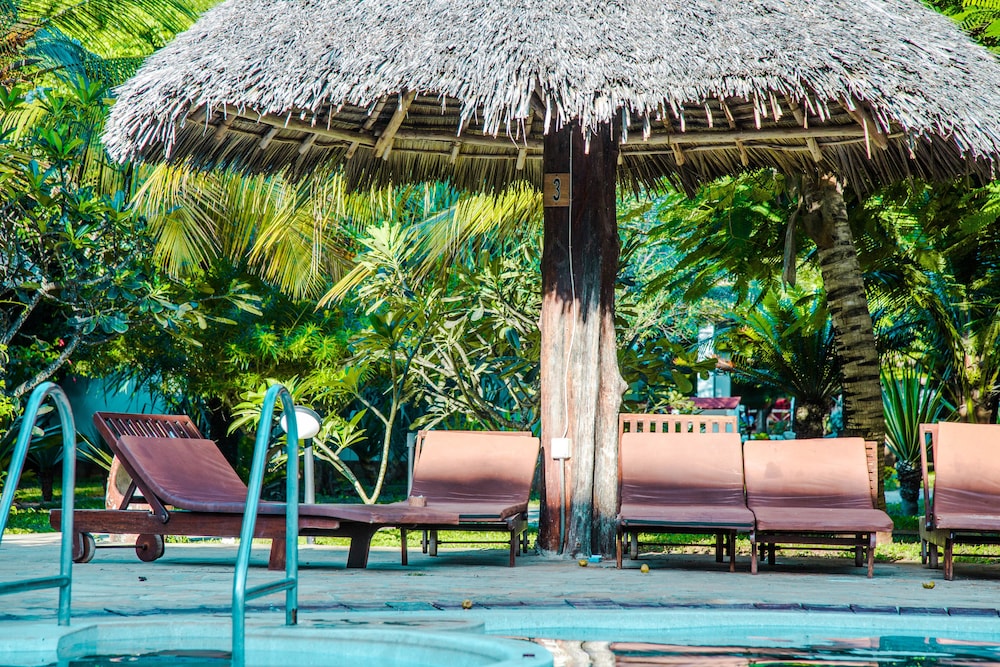 

Firenze - Uroa - Jaz Adonia Beach Resort