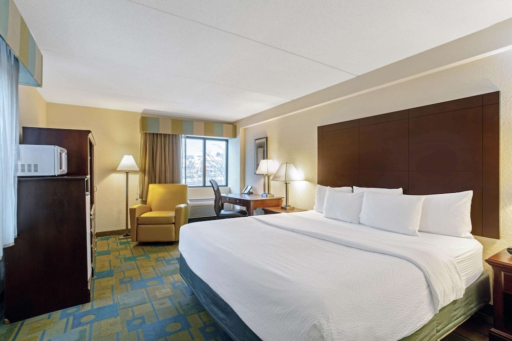 

Roma - Boston (MA) - La Quinta Inn & Suites By Wyndham Boston Somerville