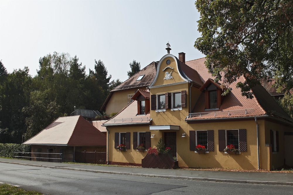 

Bari - Norimberga - H+ Hotel Nürnberg