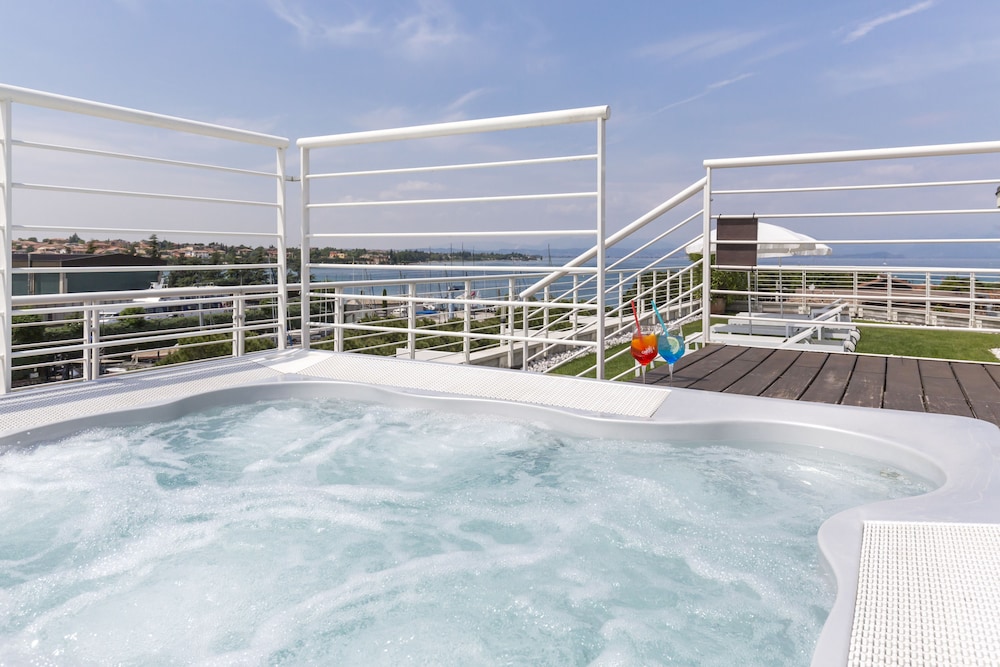 

Catania - Sirmione - Hotel Acquadolce