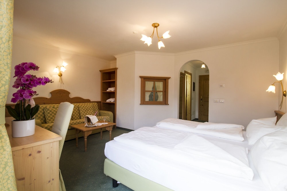 

Napoli - Mezzana, Trentino-Alto Adige - Hotel Casa del Campo