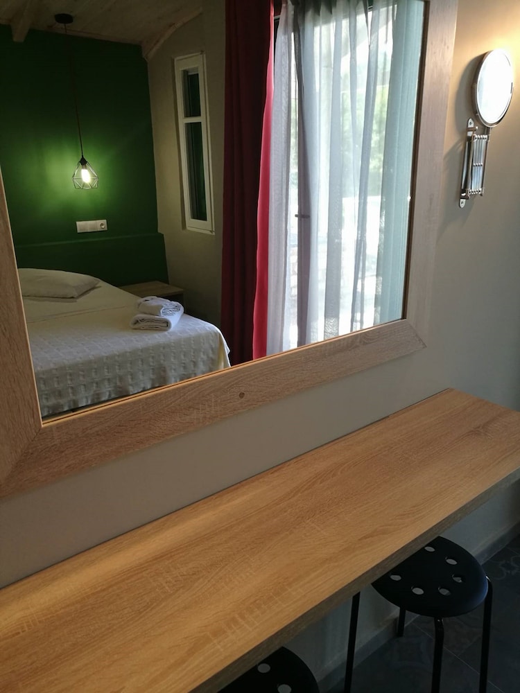 

Milano - Sivota - Rouda Bay Beach Hotel