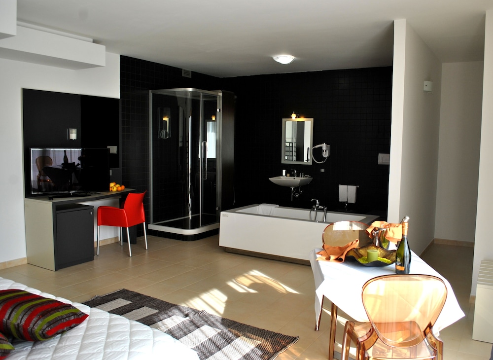 

Milano - Castelvetrano - Althea Palace Hotel