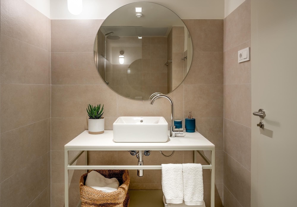 

Milano - Vitoria-Gasteiz - Aparthotel Libere Vitoria
