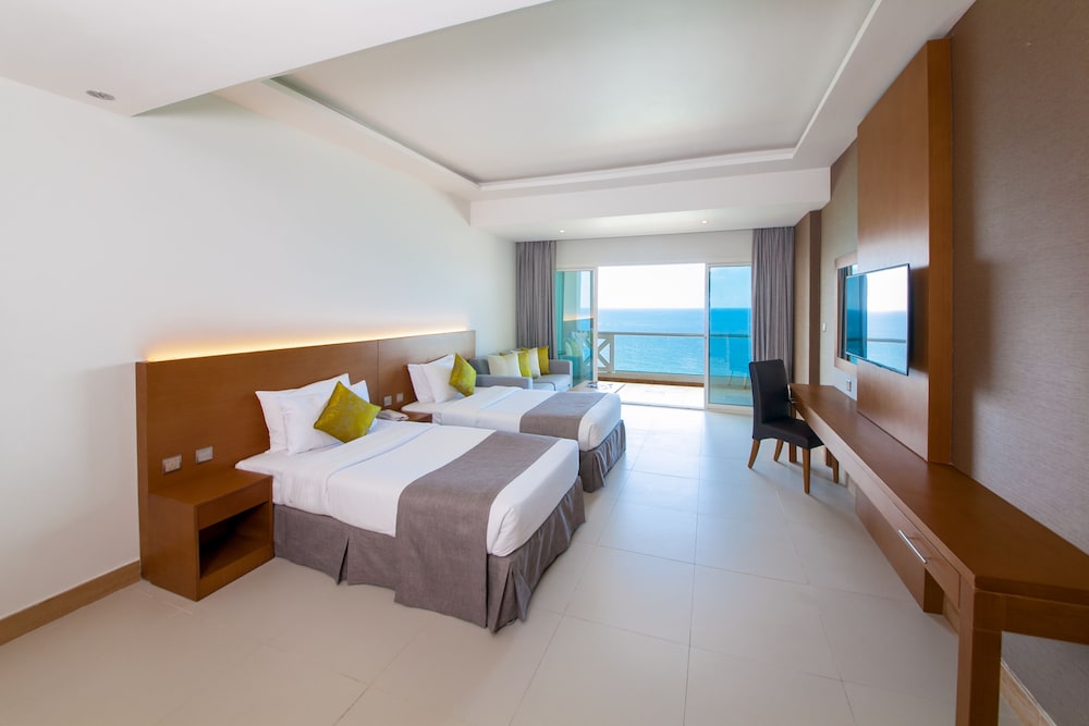 

Milano - Ajman - Ramada By Wyndham Beach Hotel Ajman