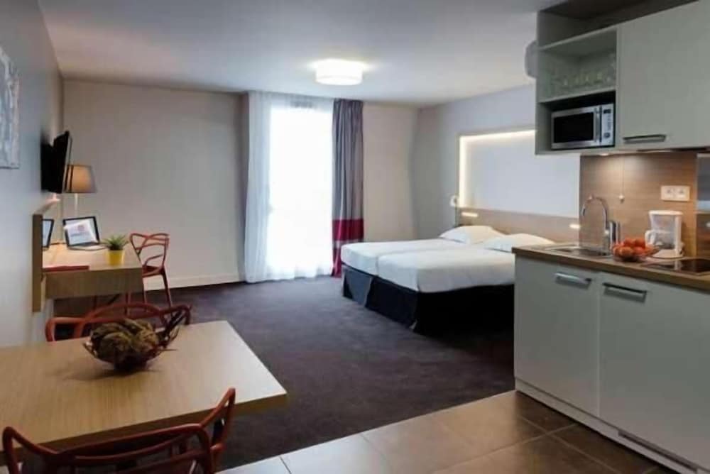 

Roma - Kungens Kurva - Apartement 24, Hotell
