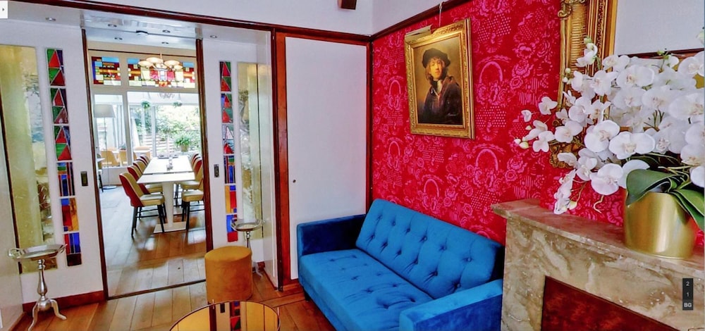 

Trieste - Amsterdam - De Bedstee Boutique Capsules