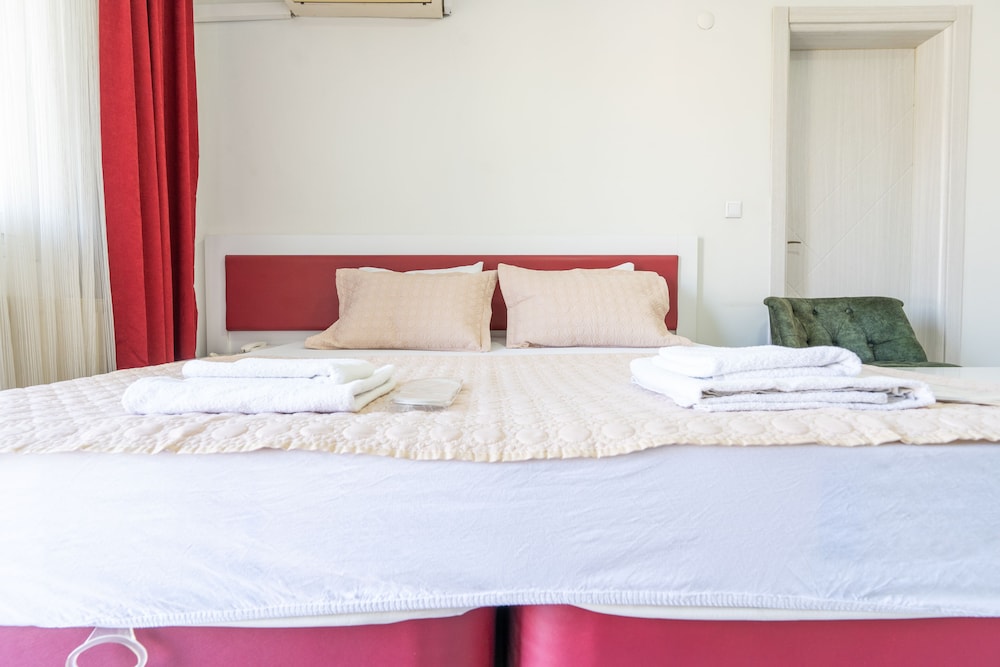 

Venezia - Izmir - YAŞAM HOTEL