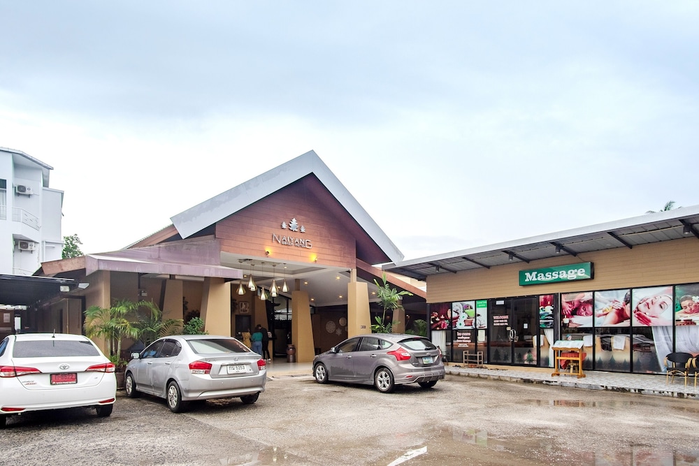 

Milano - Thalang - Naiyang Beach Hotel