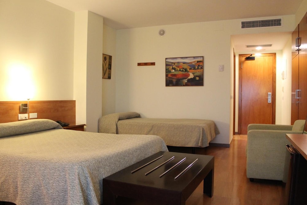 

Bologna - Castelldefels - Hotel Flora Parc