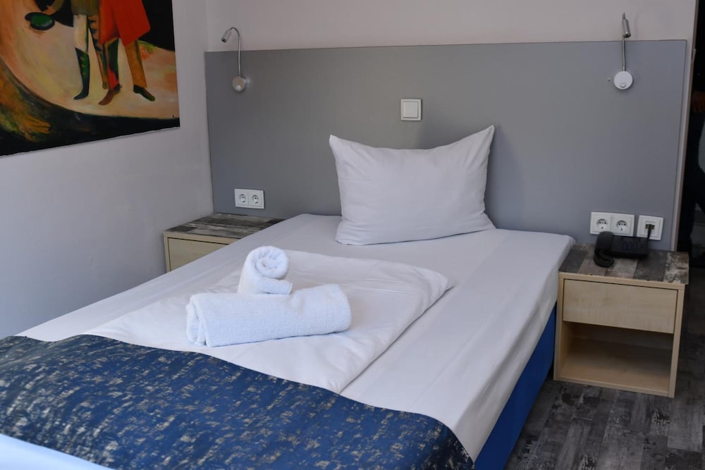 

Lamezia Terme - Francoforte sul Meno - Hotel Münchner Hof