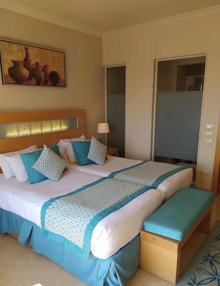 

Napoli - Soma Bay - Movenpick Waterpark Resort & Spa Soma Bay