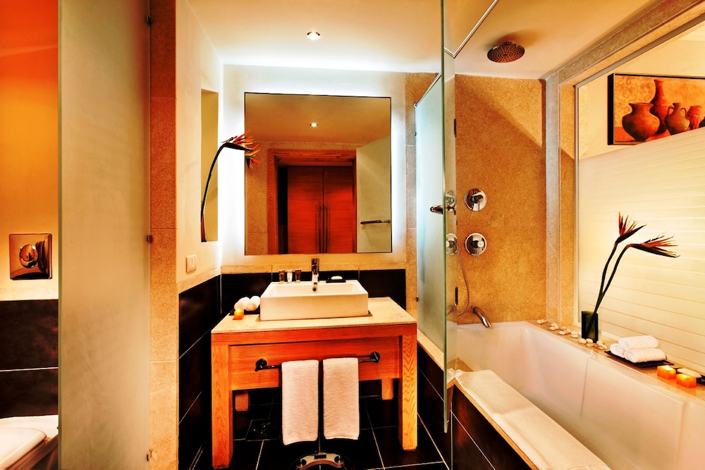 

Bologna - Soma Bay - Movenpick Waterpark Resort & Spa Soma Bay