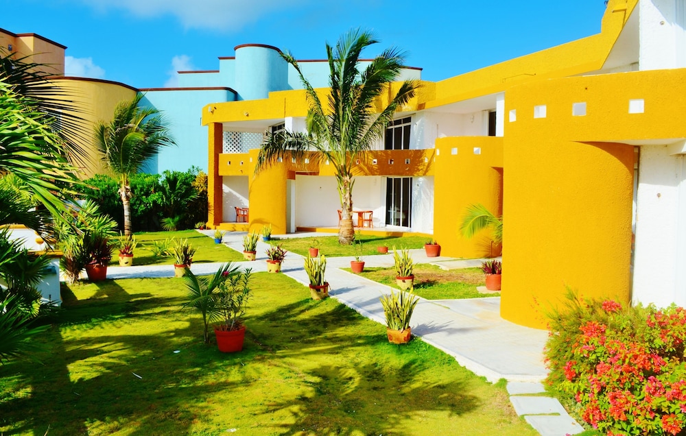 

Verona - Puerto Morelos - Arrecifes Suites