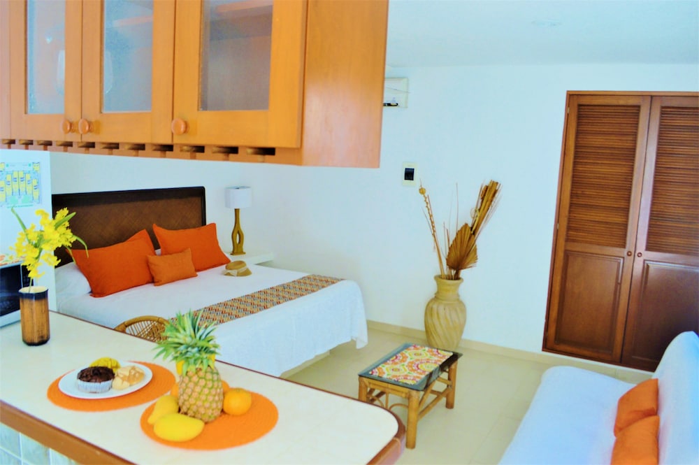 

Roma - Puerto Morelos - Arrecifes Suites