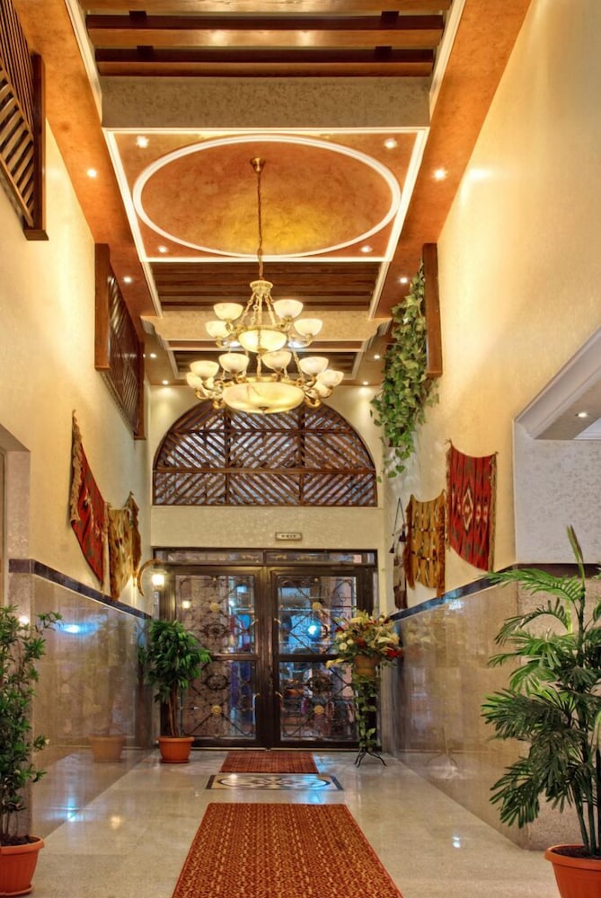 

Napoli - Aqaba - Jardaneh Hotel