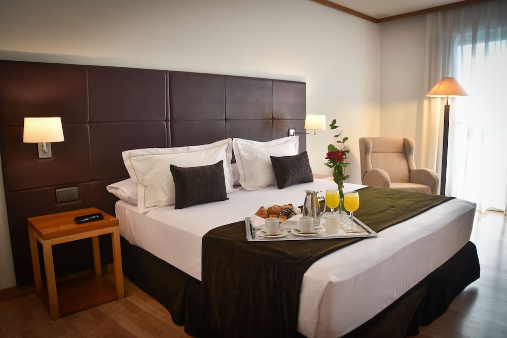 

Pisa - Valencia - Senator Parque Central