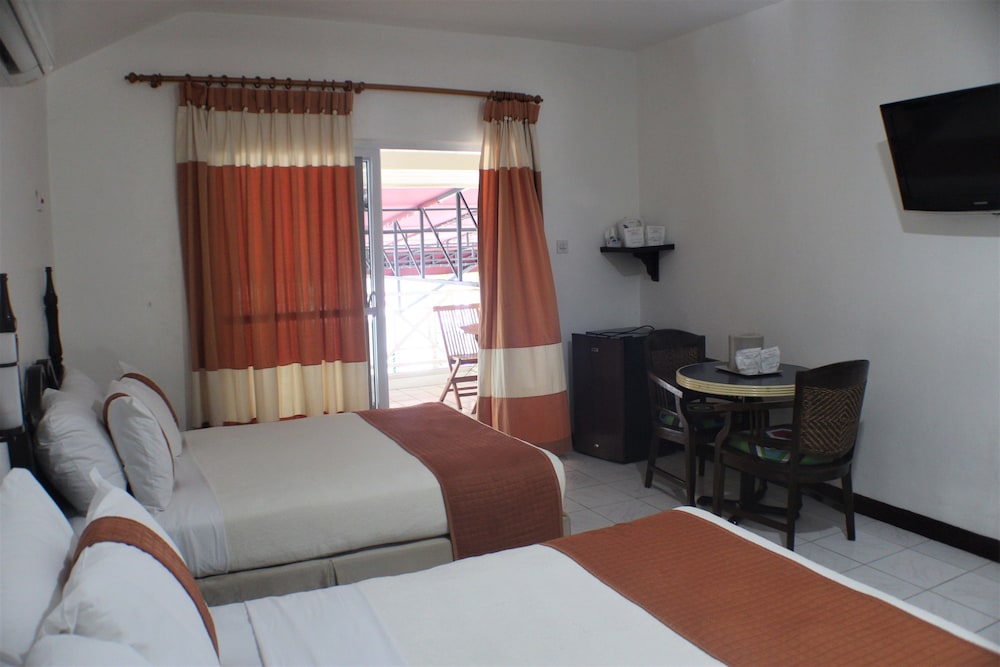 

Venezia - Kingston - Altamont Court Hotel
