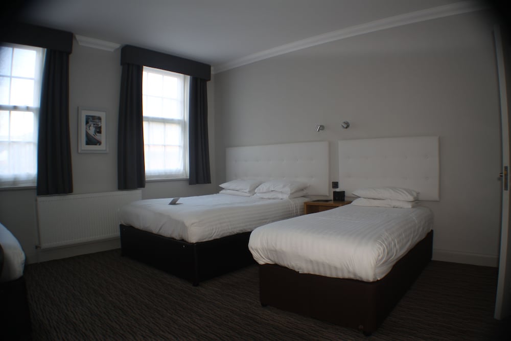 

Milano - Clacton-On-Sea - Kingscliff Hotel