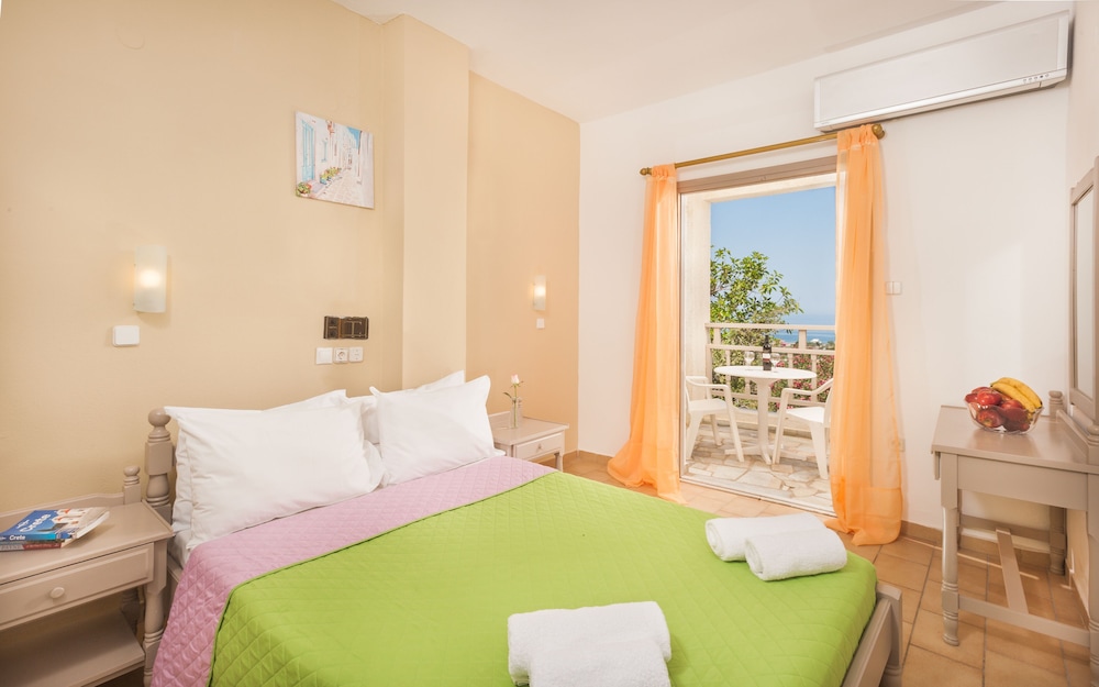 

Roma - Stalida - Panorama-Seaview Studios & Apartments