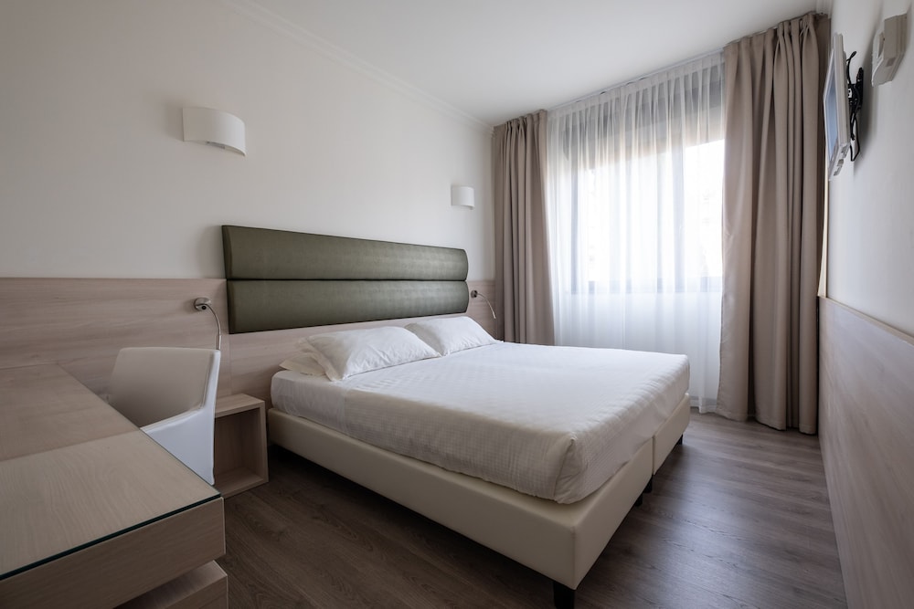 

Firenze - Milano - Hotel La Torretta