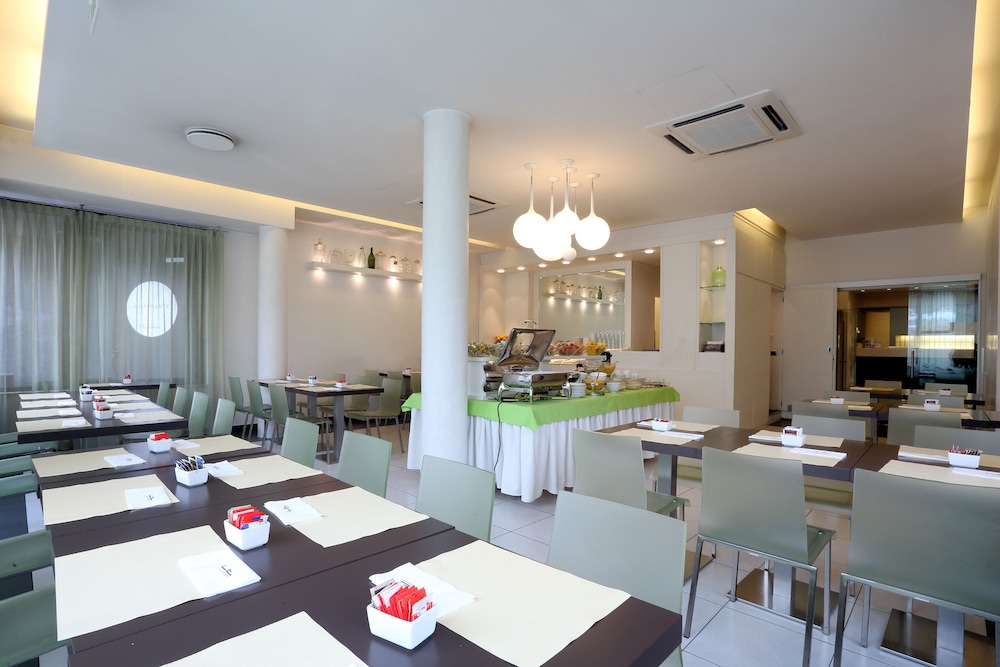 

Olbia - Lainate - Hotel La Torretta