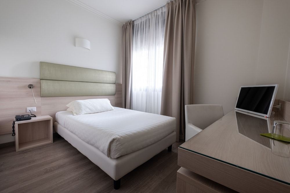 

Roma - Rho (Fiera) - Hotel La Torretta