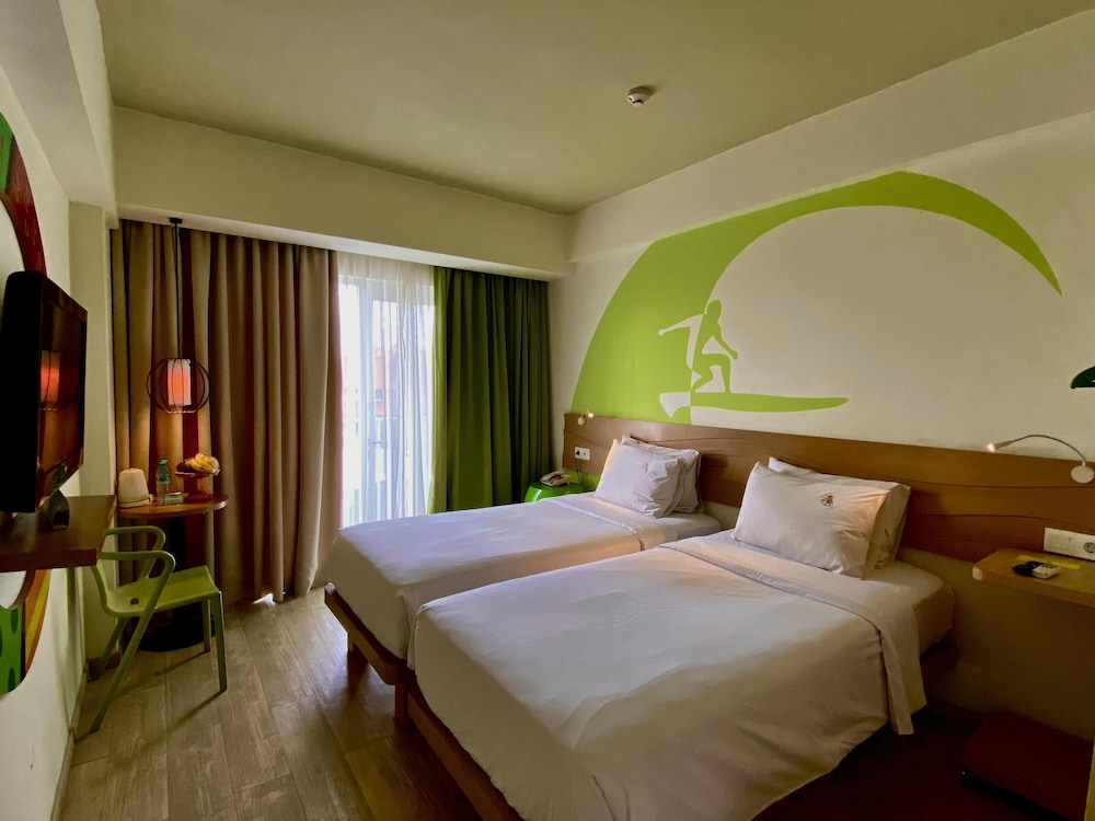 

Bari - Jimbaran - Bali - MaxOneHotels at Bukit Jimbaran