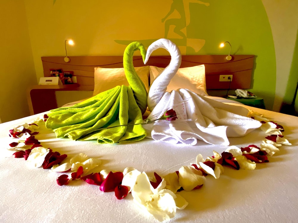 

Roma - Jimbaran - Bali - MaxOneHotels at Bukit Jimbaran