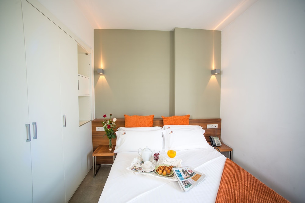 

Roma - Hospitalet de Llobregat - Ona Living Barcelona