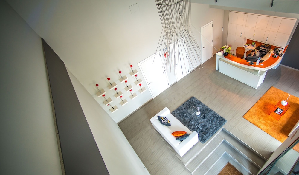 

Milano - Sant Just Desvern - Ona Living Barcelona