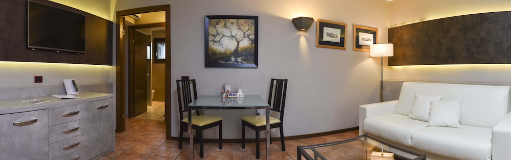 

Comiso - Modena - Best Western Plus Hotel Modena Resort