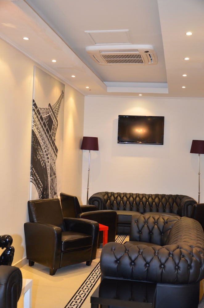 

Firenze - Courbevoie - Hotel Regina Montmartre