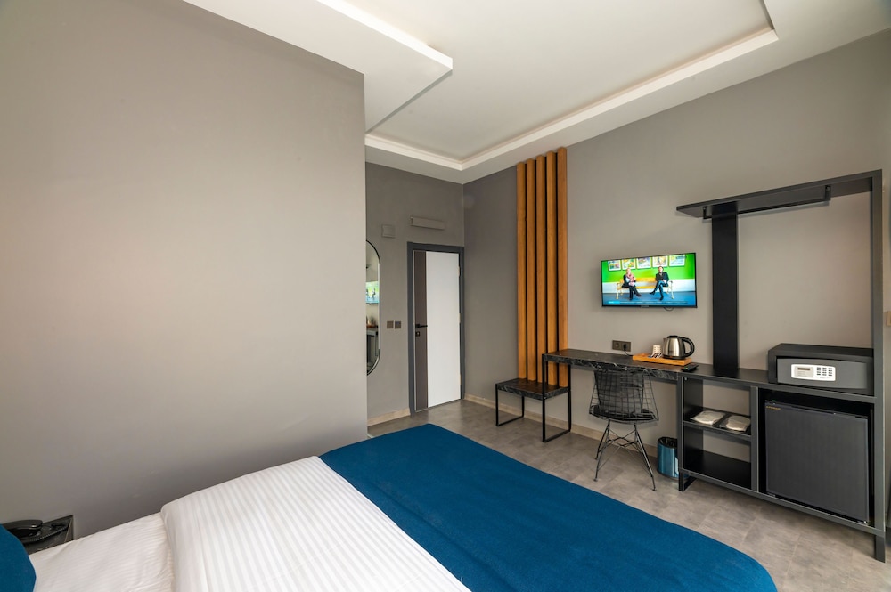

Bari - Istanbul, New Airport - Melanj Airport Hotel
