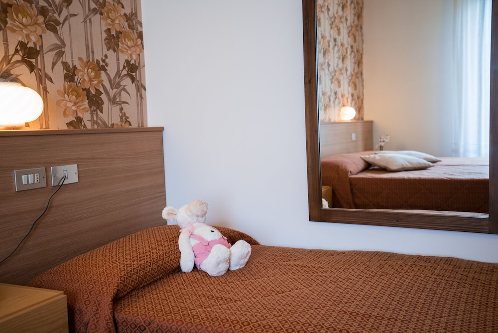 

Bari - Pinzolo - Hotel Rio