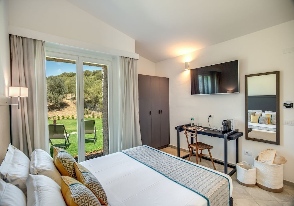

Milano - Castiadas - Cala Sinzias Resort